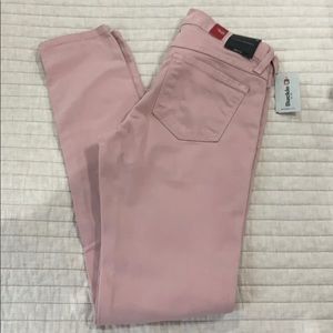 Women’s blush colored jeans 26